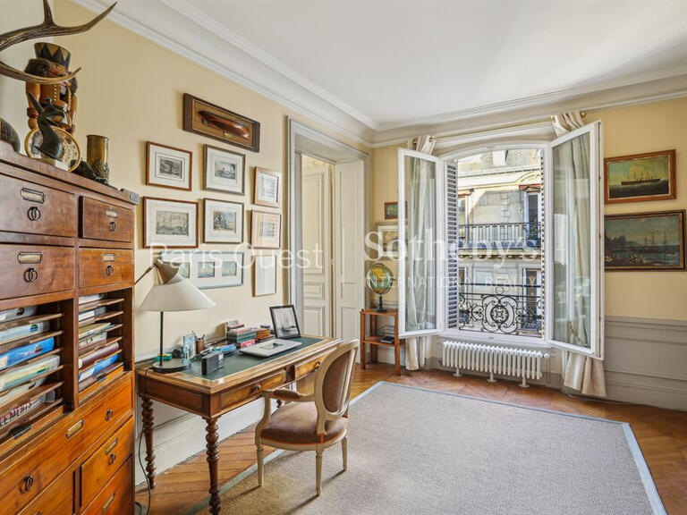 Apartment Paris 17e - 4 bedrooms - 176m²