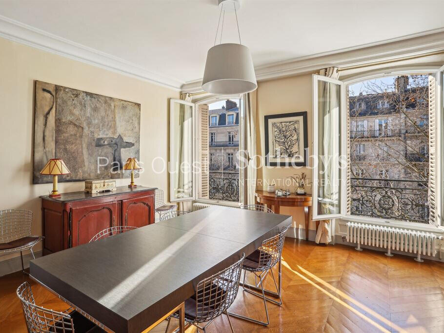 Apartment Paris 17e