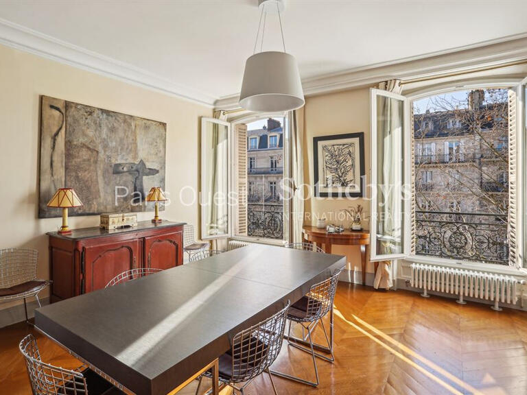 Apartment Paris 17e - 4 bedrooms - 176m²