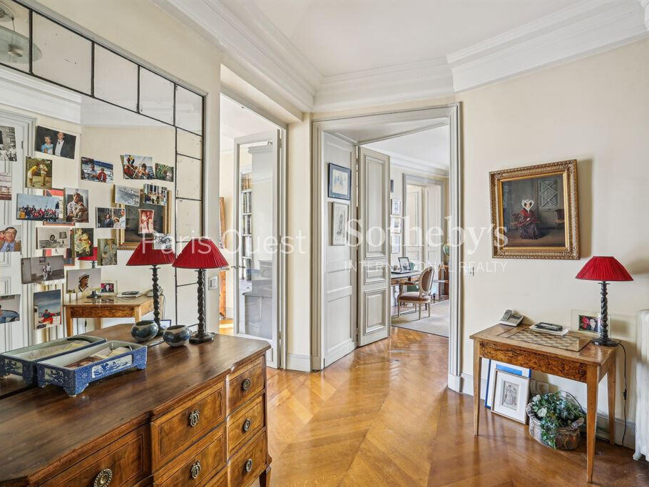 Apartment Paris 17e