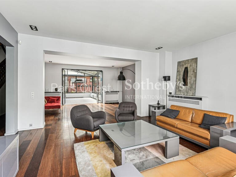 Sale House Paris 17e - 6 bedrooms