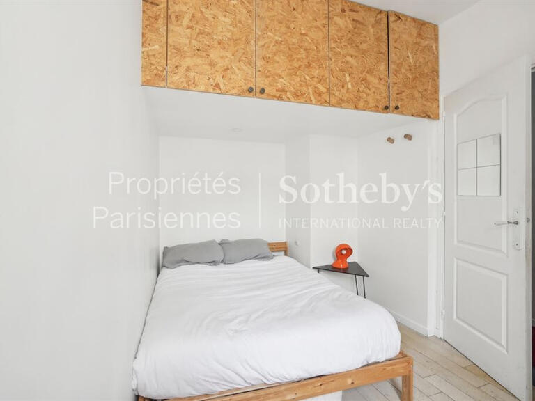 Sale Apartment Paris 18e - 3 bedrooms