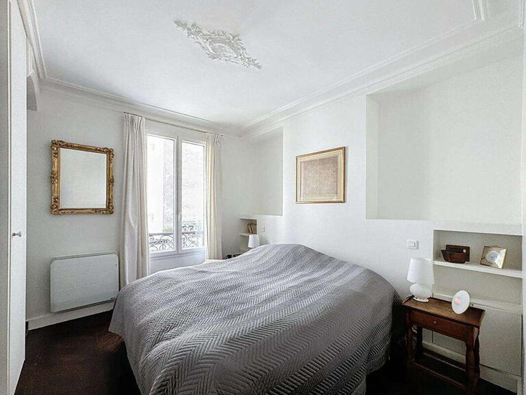 Apartment Paris 18e - 4 bedrooms