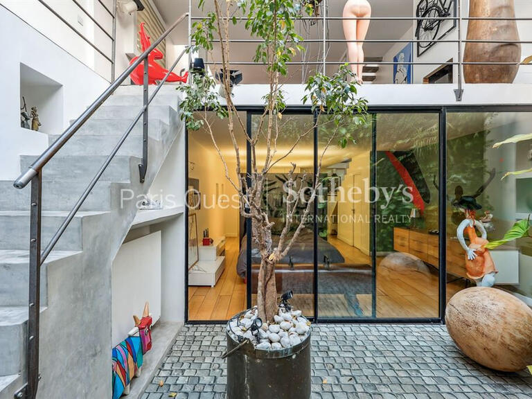 Maison Paris 18e - 2 chambres - 177m²