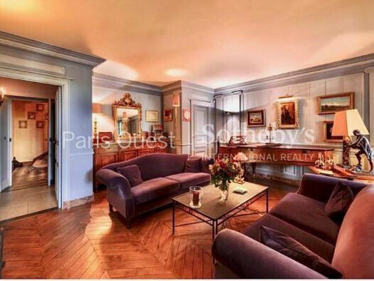 House Paris 18e - 4 bedrooms - 390m²