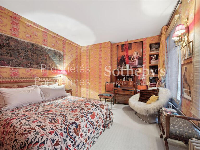 Apartment Paris 1er - 2 bedrooms - 134m²