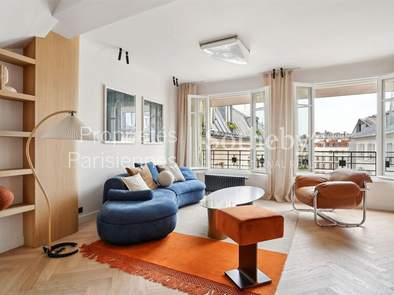 Apartment Paris 1er - 2 bedrooms - 125m²