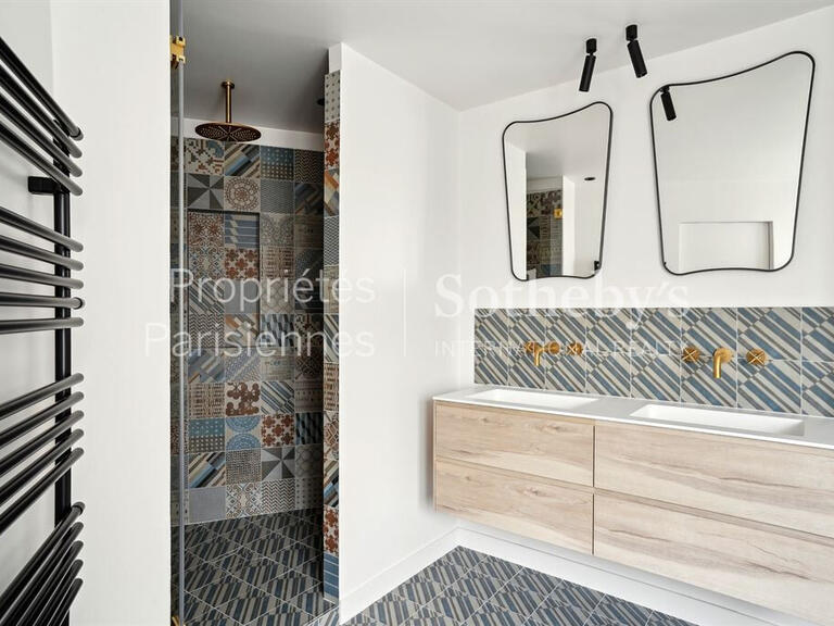 Apartment Paris 1er - 2 bedrooms - 125m²