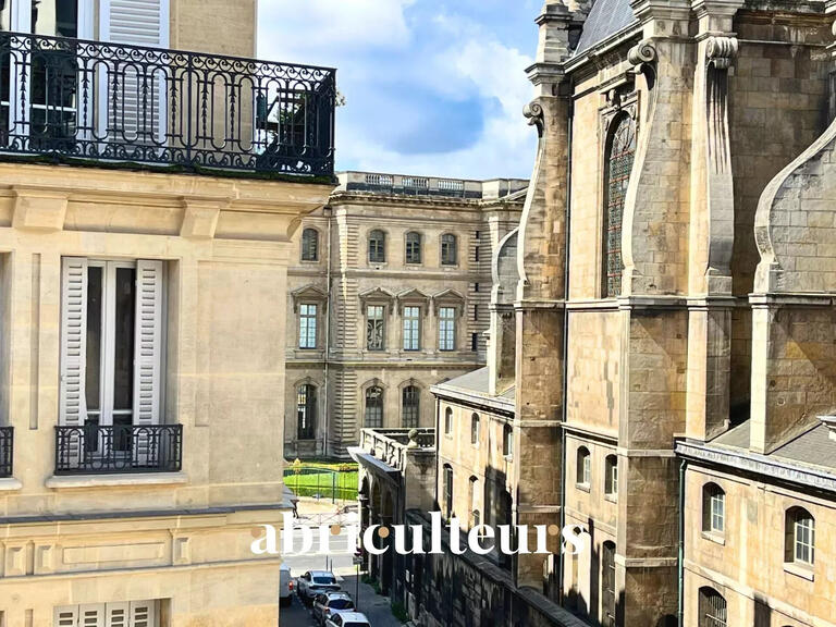 Apartment Paris 1er - 1 bedroom - 56m²