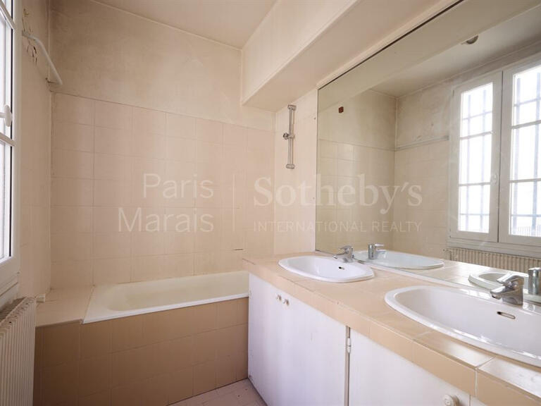 Appartement Paris 1er - 2 chambres - 78m²