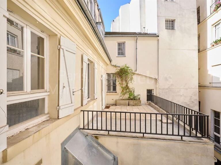 Apartment Paris 1er - 2 bedrooms - 78m²