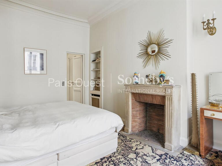 Appartement Paris 1er - 162m²