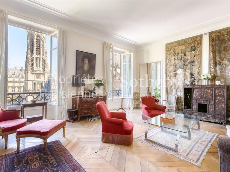 Apartment Paris 1er - 2 bedrooms - 119m²