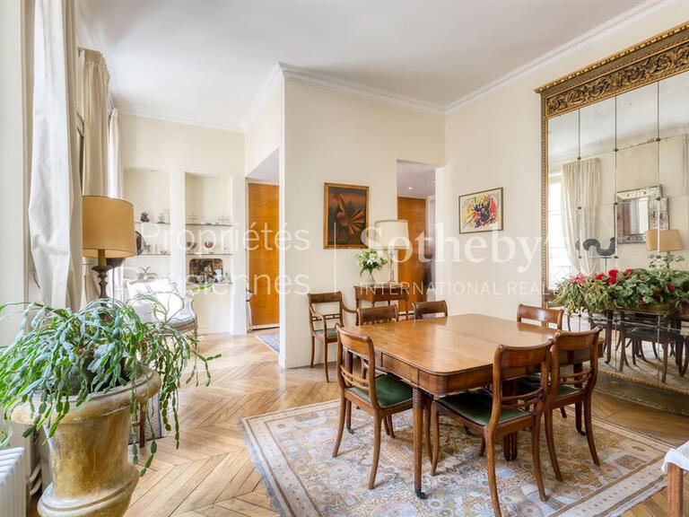 Apartment Paris 1er - 2 bedrooms - 119m²