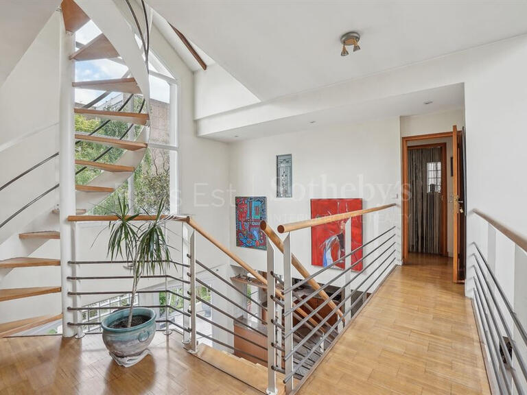 Maison Paris 20e - 5 chambres - 230m²