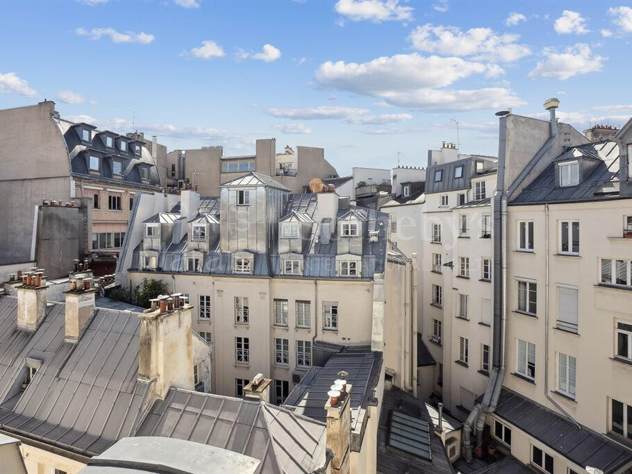 Apartment Paris 2e