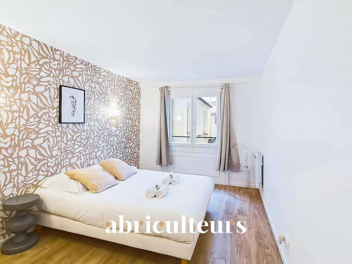 Apartment Paris 2e