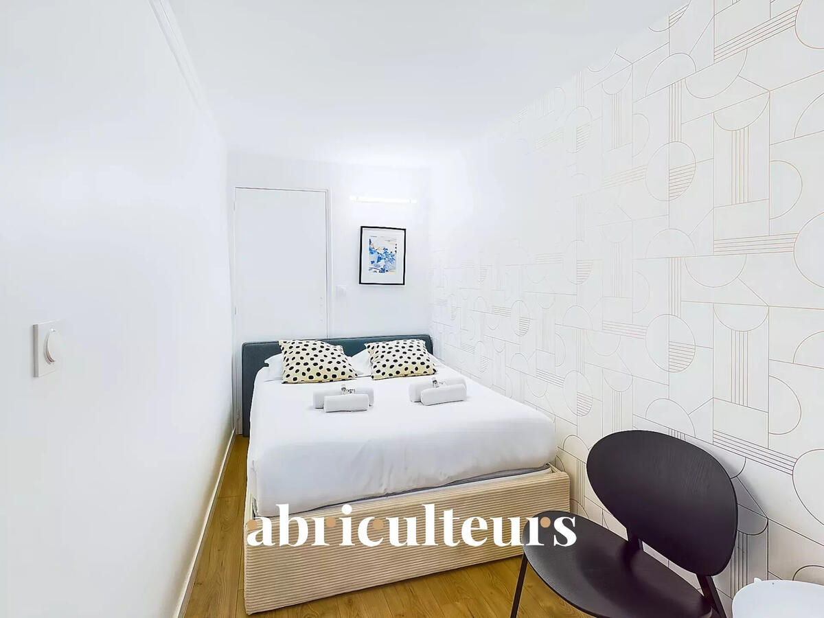 Apartment Paris 2e