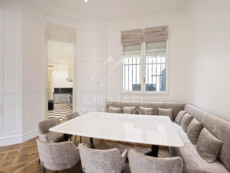 Apartment Paris 2e - 2 bedrooms - 206m²