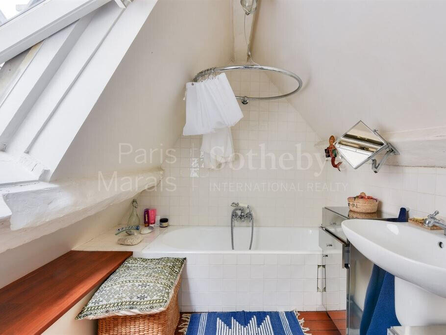 Appartement Paris 3e