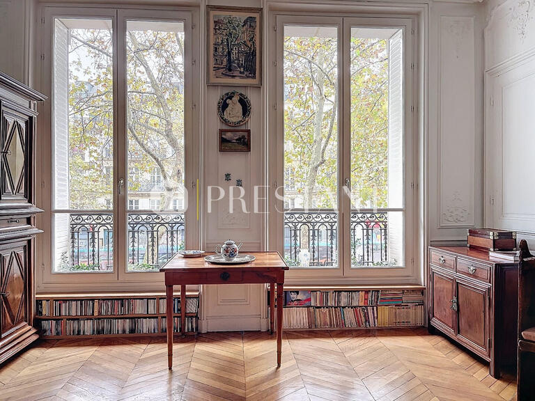 Apartment Paris 3e - 4 bedrooms - 142m²