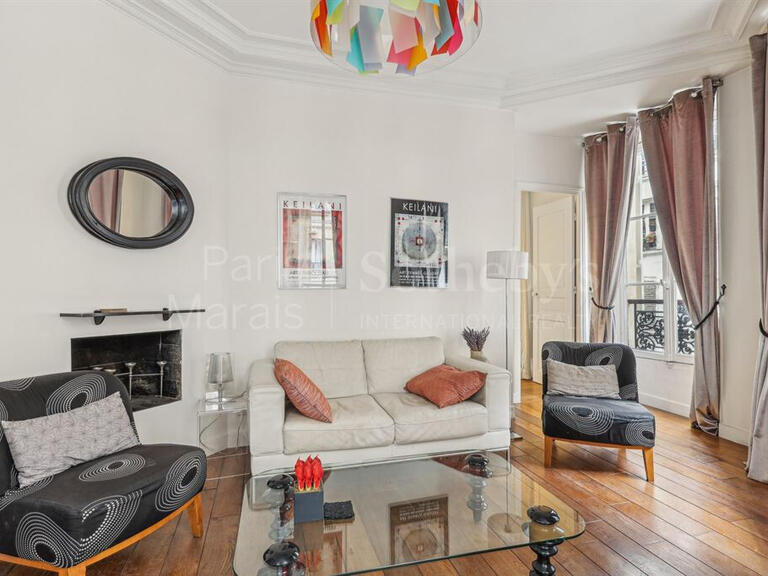 Apartment Paris 3e - 4 bedrooms - 125m²