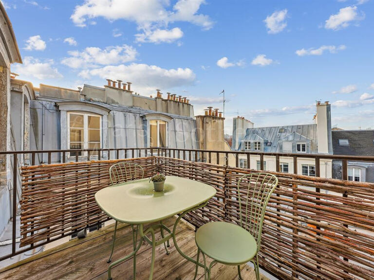 Appartement Paris 3e - 2 chambres - 113m²