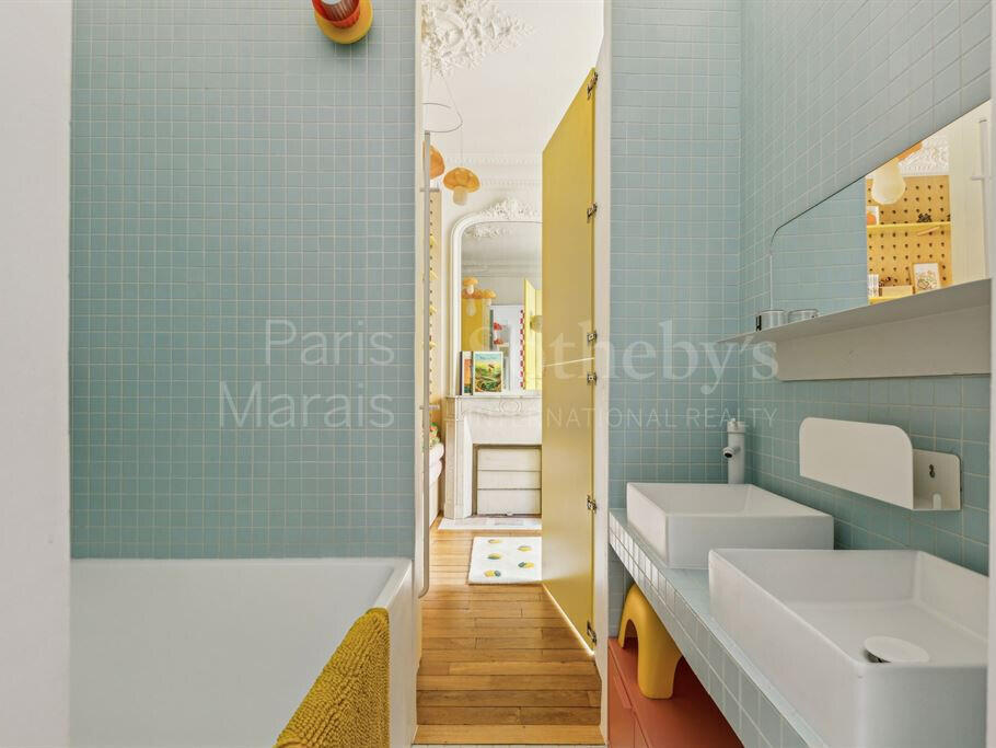 Apartment Paris 3e