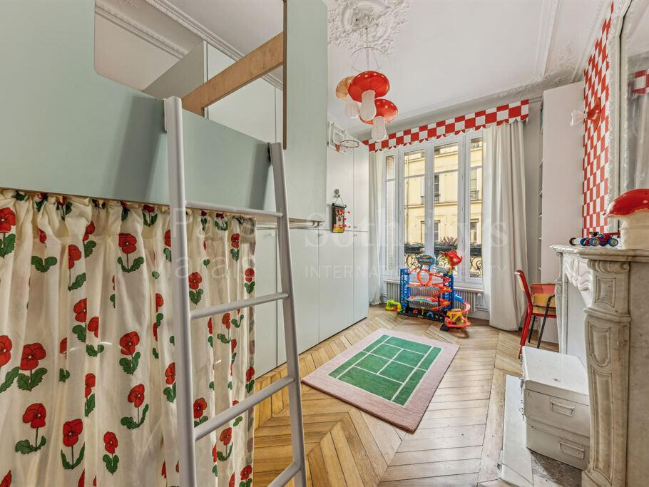 Apartment Paris 3e