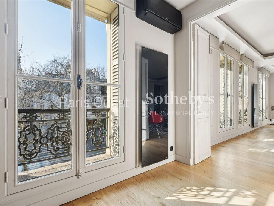 Apartment Paris 3e