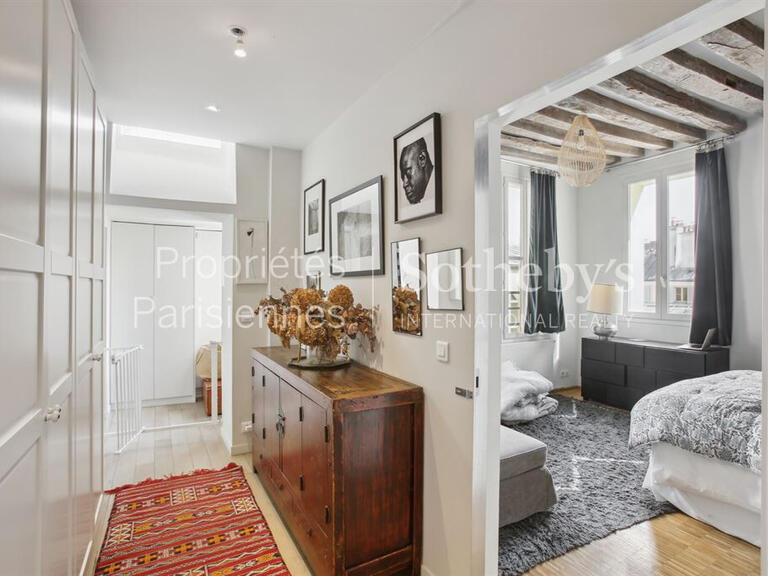 Appartement Paris 3e - 4 chambres - 181m²