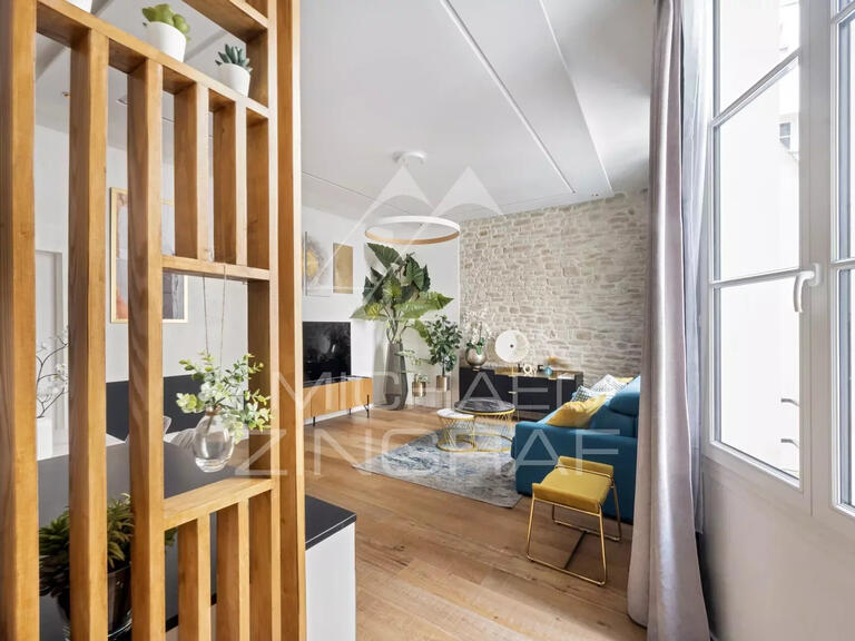 Sale Apartment Paris 4e - 2 bedrooms