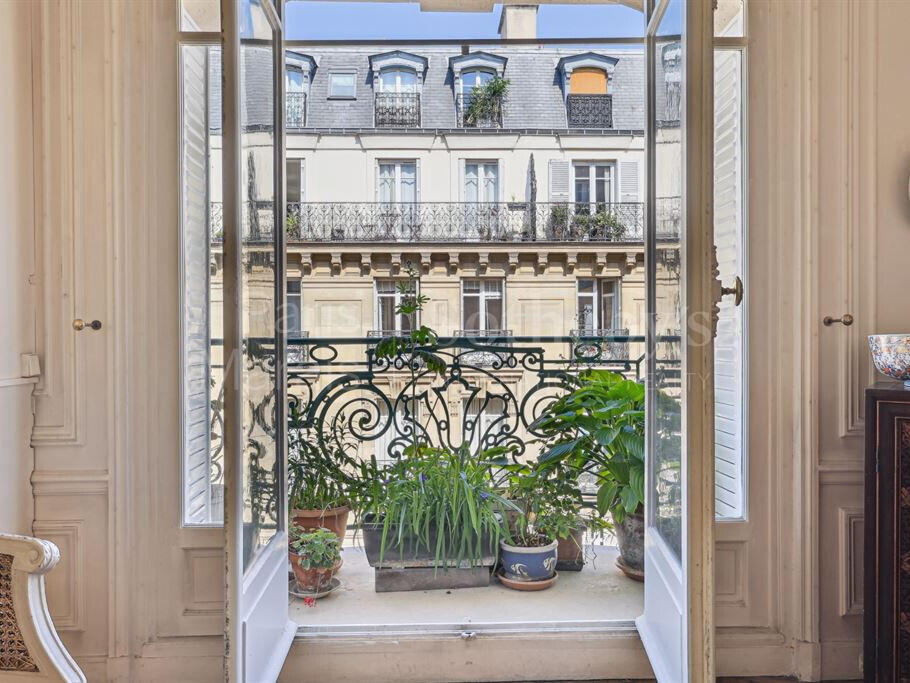 Apartment Paris 4e