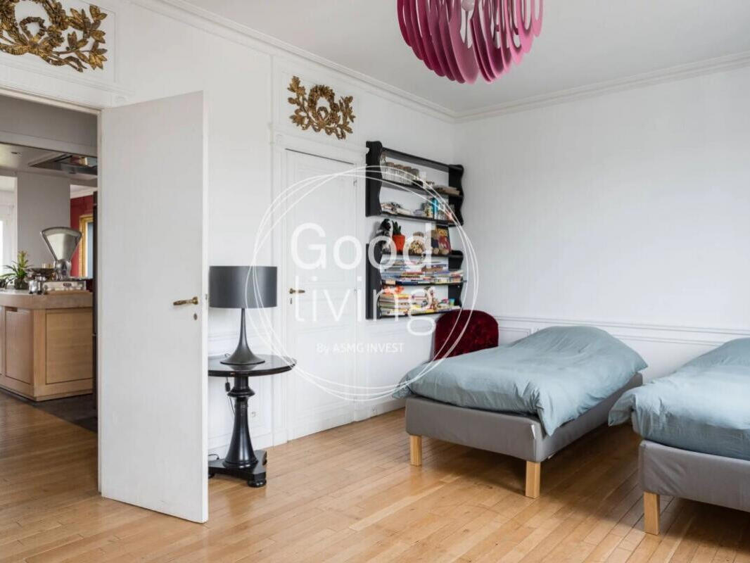 Apartment Paris 4e