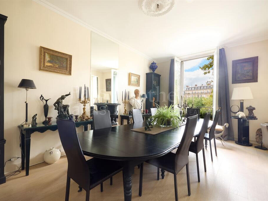 Apartment Paris 4e