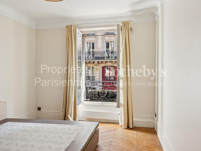 Appartement Paris 4e - 2 chambres - 79m²