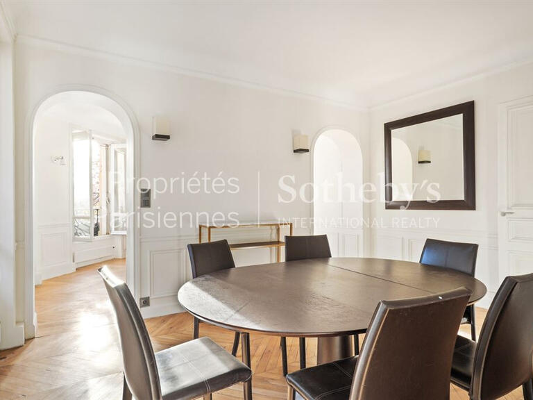 Appartement Paris 4e - 2 chambres - 79m²