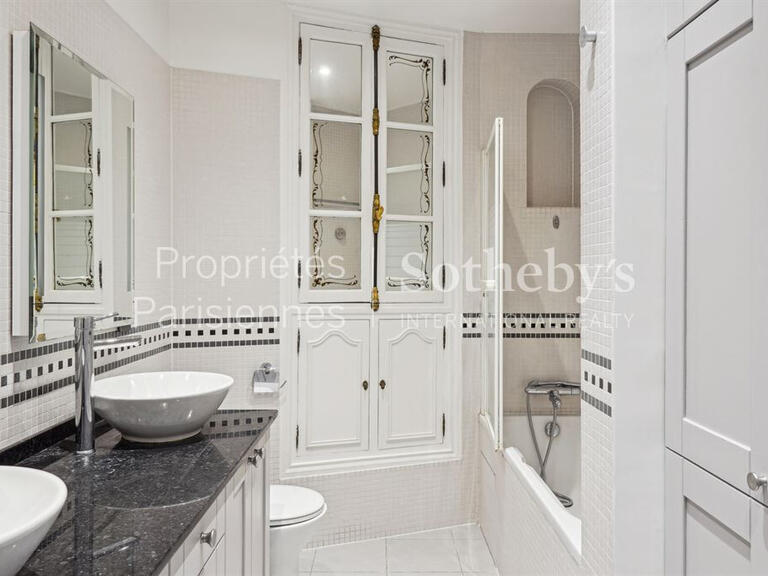 Apartment Paris 4e - 2 bedrooms - 79m²