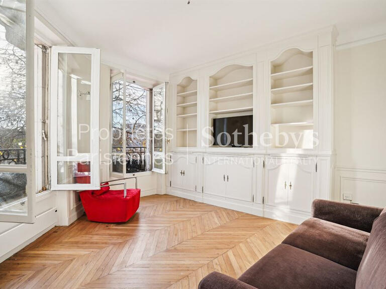 Appartement Paris 4e - 2 chambres - 79m²