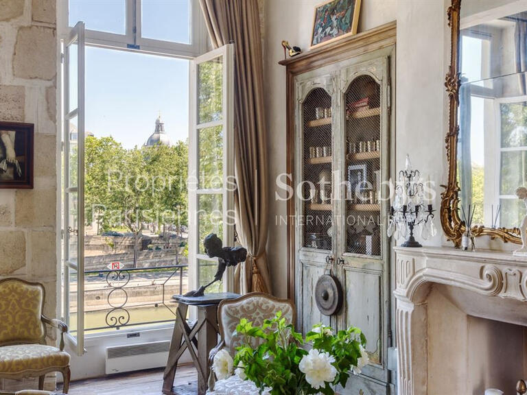 Mansion Paris 4e - 7 bedrooms - 625m²