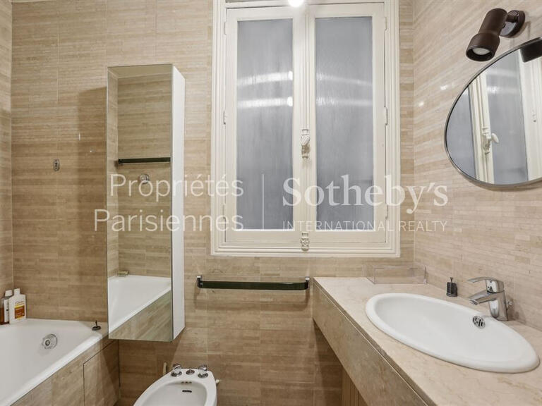 Apartment Paris 5e - 2 bedrooms - 80m²