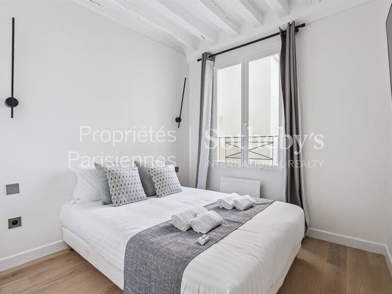 Sale Apartment Paris 6e - 2 bedrooms