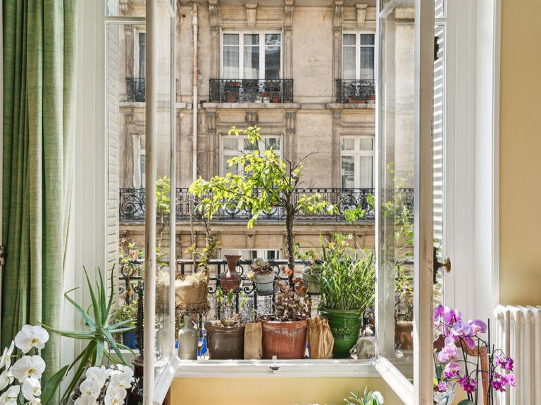 Sale Apartment Paris 6e - 3 bedrooms