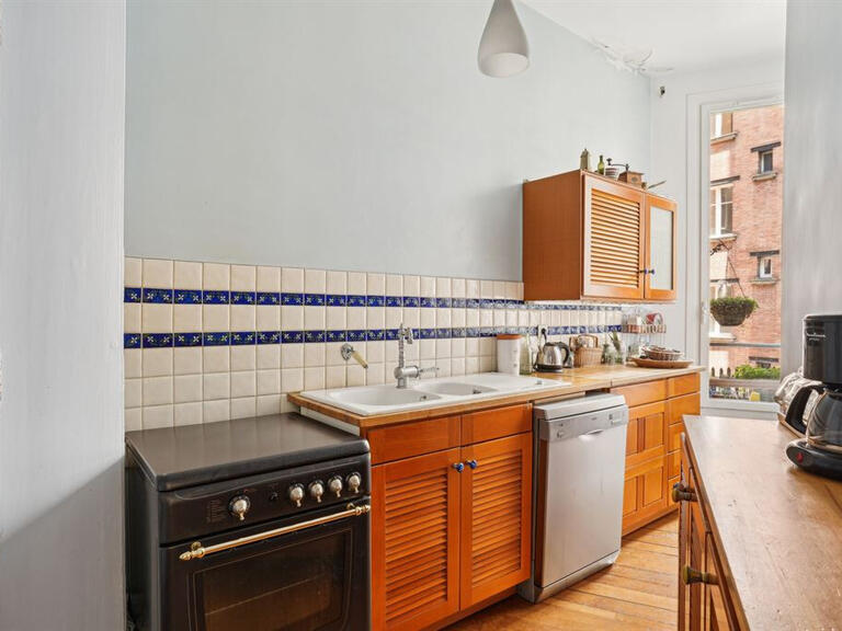 Sale Apartment Paris 6e - 3 bedrooms