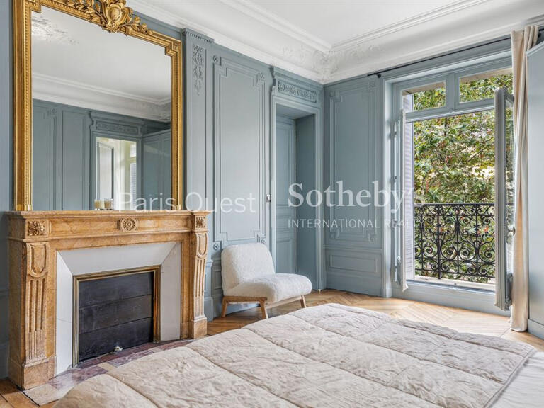 Appartement Paris 6e - 4 chambres - 195m²