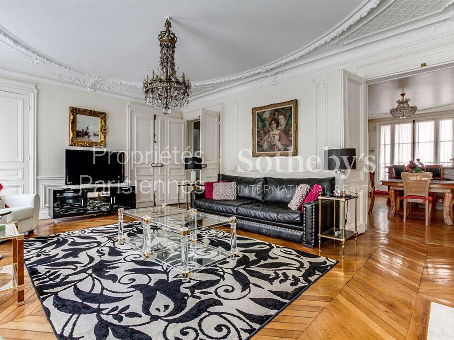 Apartment Paris 6e