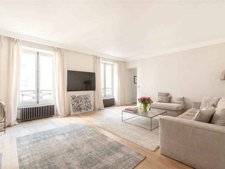 Appartement Paris 6e - 3 chambres - 137m²