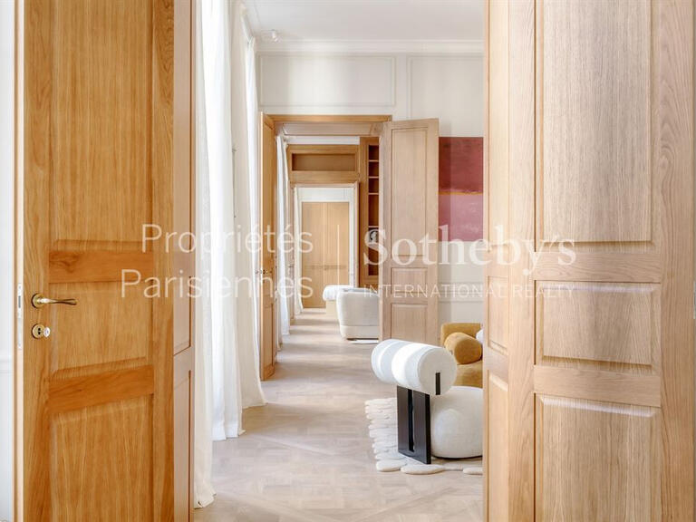 Apartment Paris 6e - 180m²