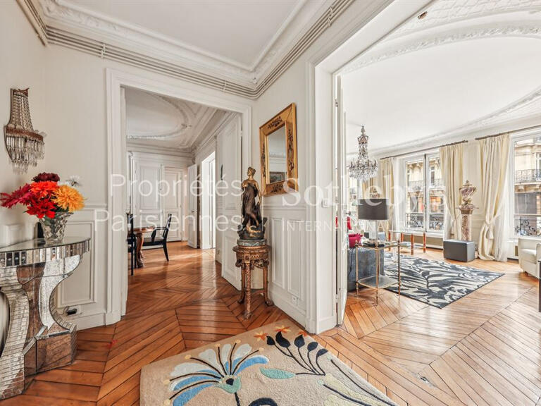 Appartement Paris 6e - 3 chambres - 139m²