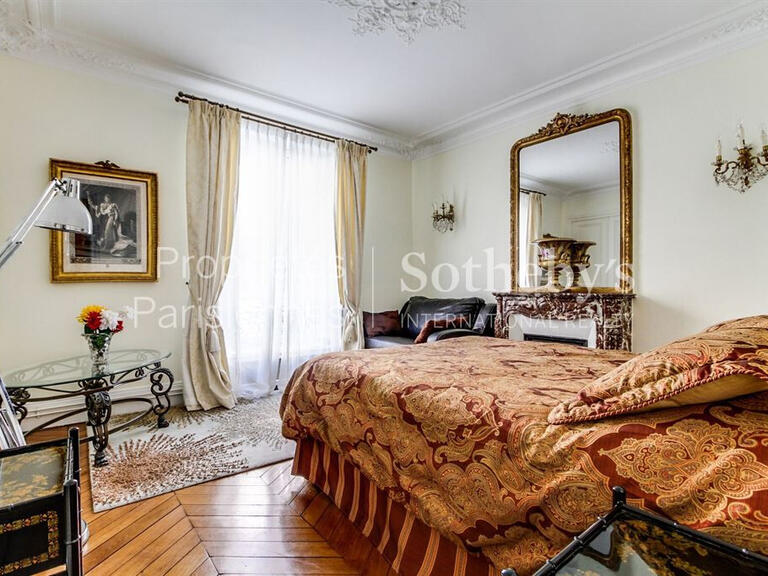 Apartment Paris 6e - 3 bedrooms - 139m²